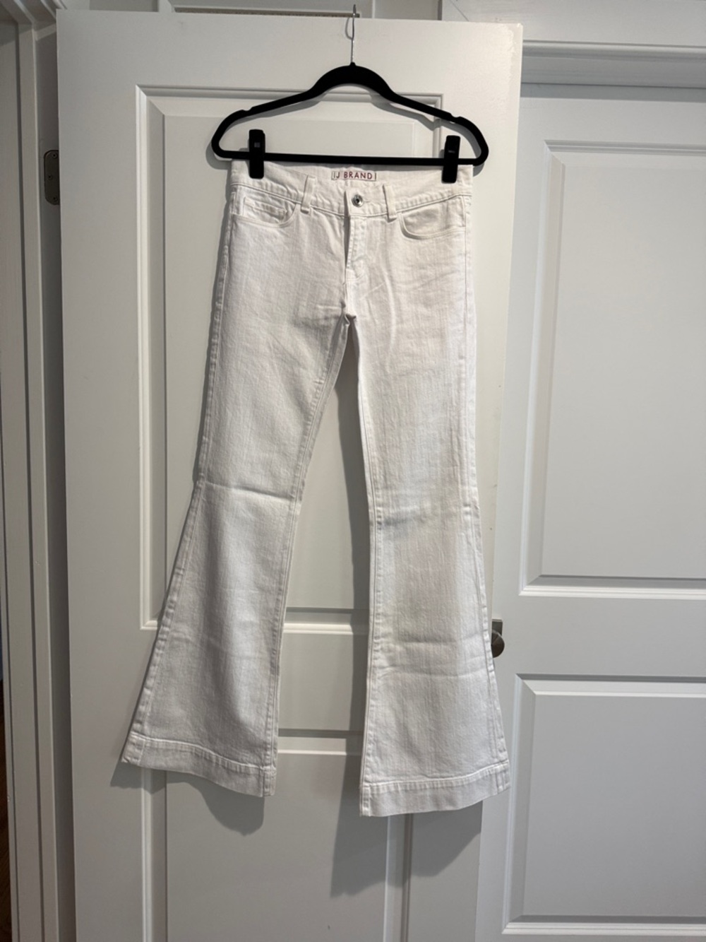 NWT J Brand Love Story Low Rise Women's White Flared Jeans